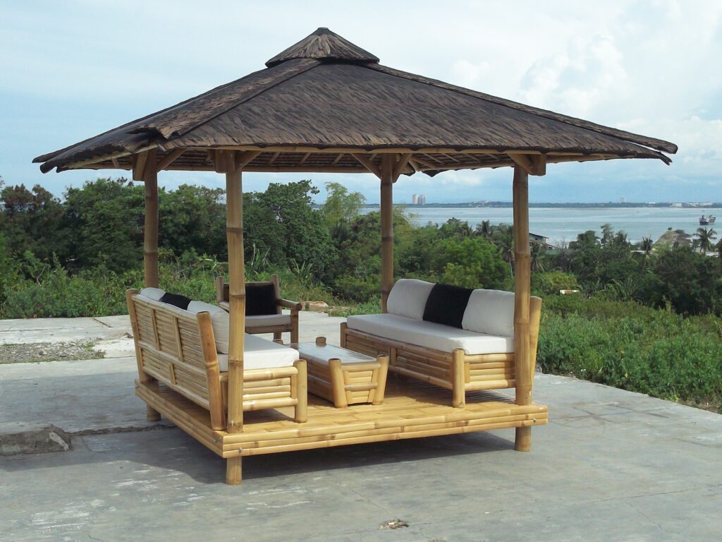 gazebo bambu